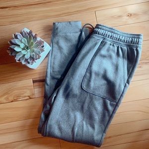 Under armour jogger sweatpants
